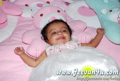 Eva Baby Girl Photos